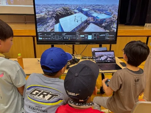 ドローンワークショップの様子